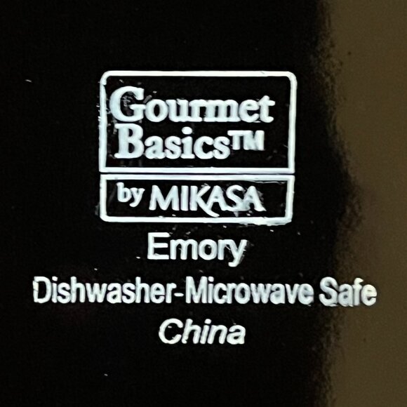 Gourmet Basics by Mikasa Emory 3 Salad / Dessert Plates Stoneware 8.5" - Picture 9 of 9